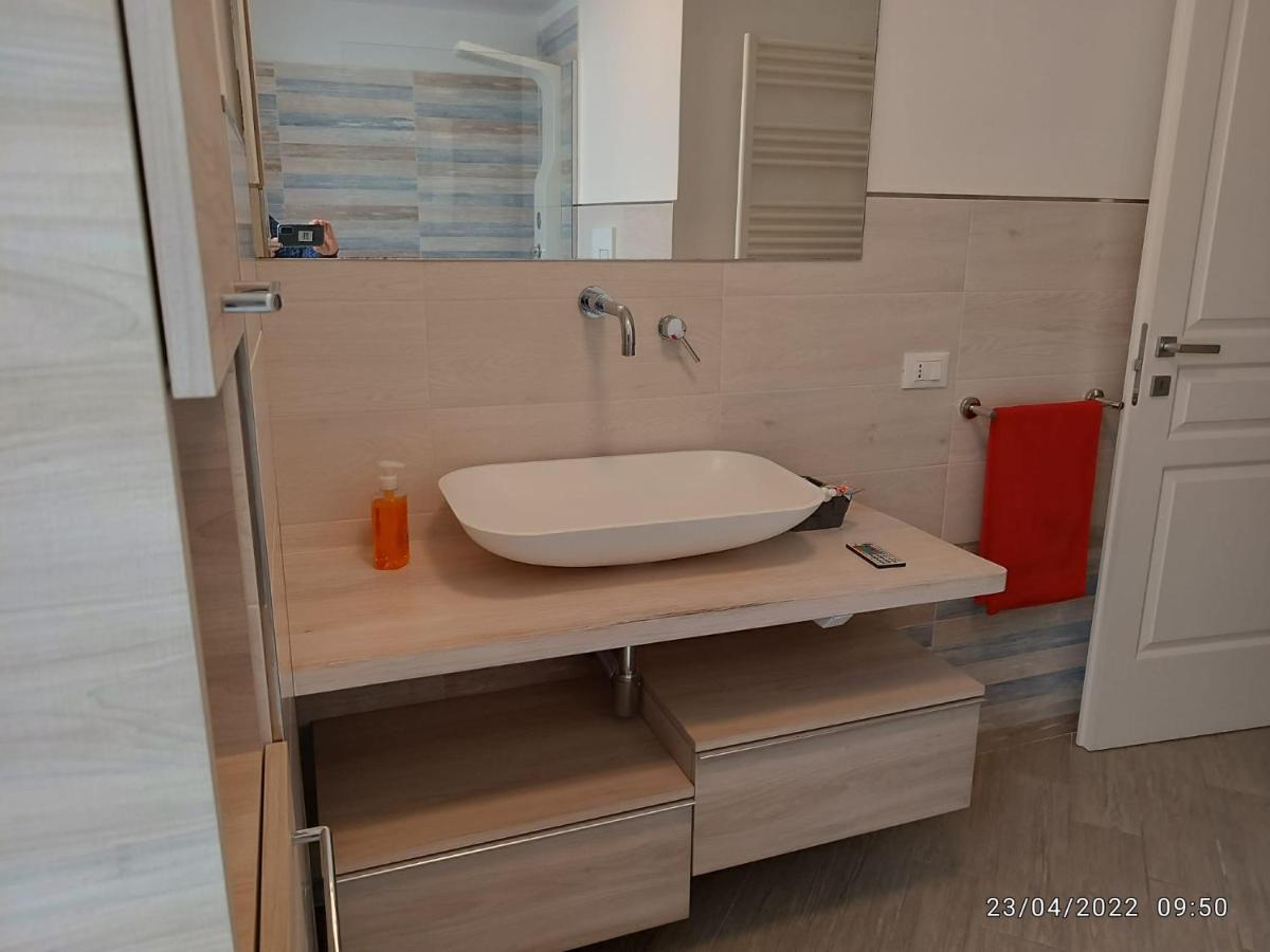 Tra Cielo E Mare Appartement Capo dʼOrlando Buitenkant foto